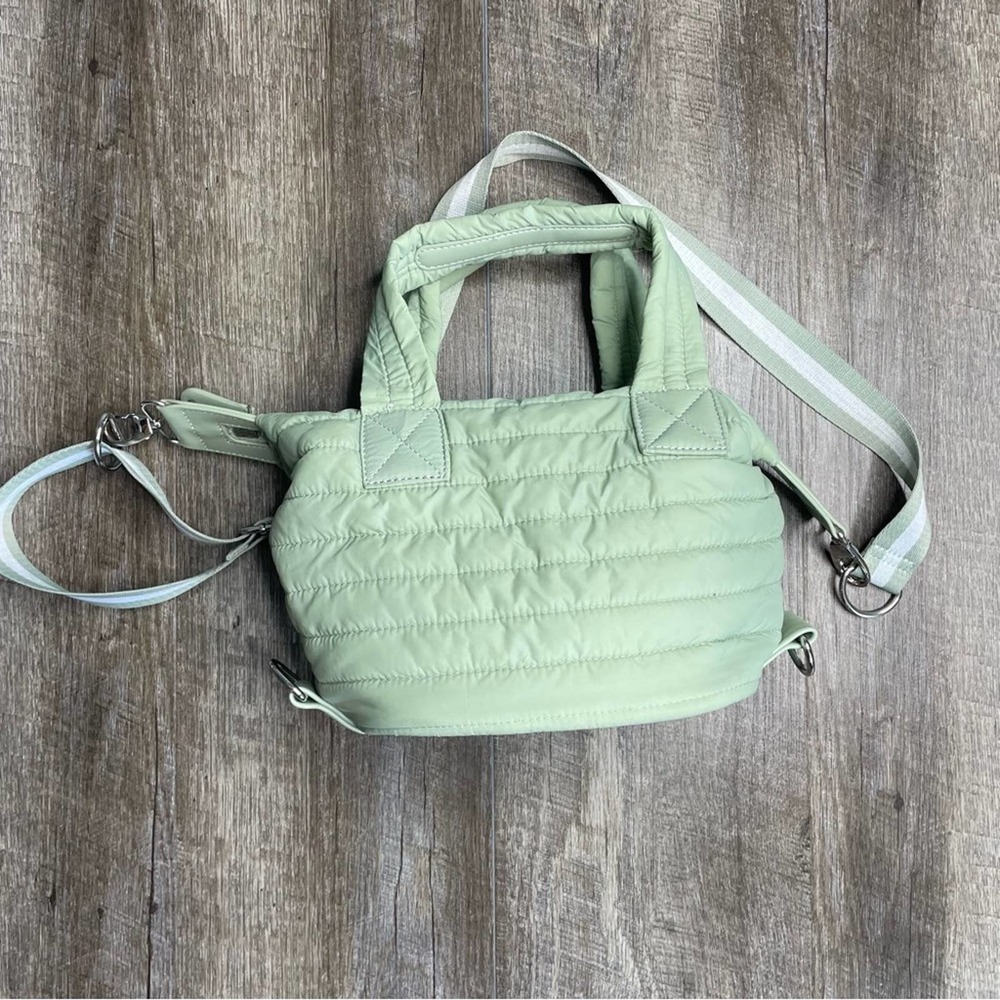 Sondra Roberts Squared Nylon Puffer Bag Mint Green Crossbody Bag - Picture 2 of 10